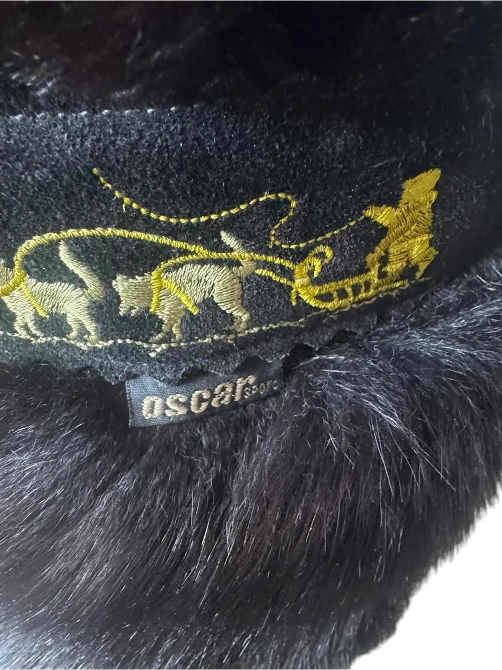 Oscar Sport black faux